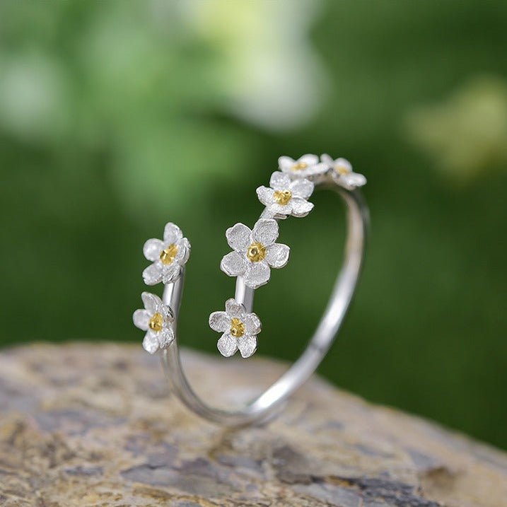 Delicate Forget Me Not Flower Adjustable Ring