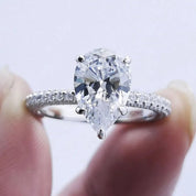 Exquisite 5.0 Ctw Diamond Engagement Ring-Black Diamonds New York