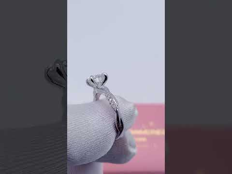 Twist 1.25ct Round Cut Diamond Promise Ring