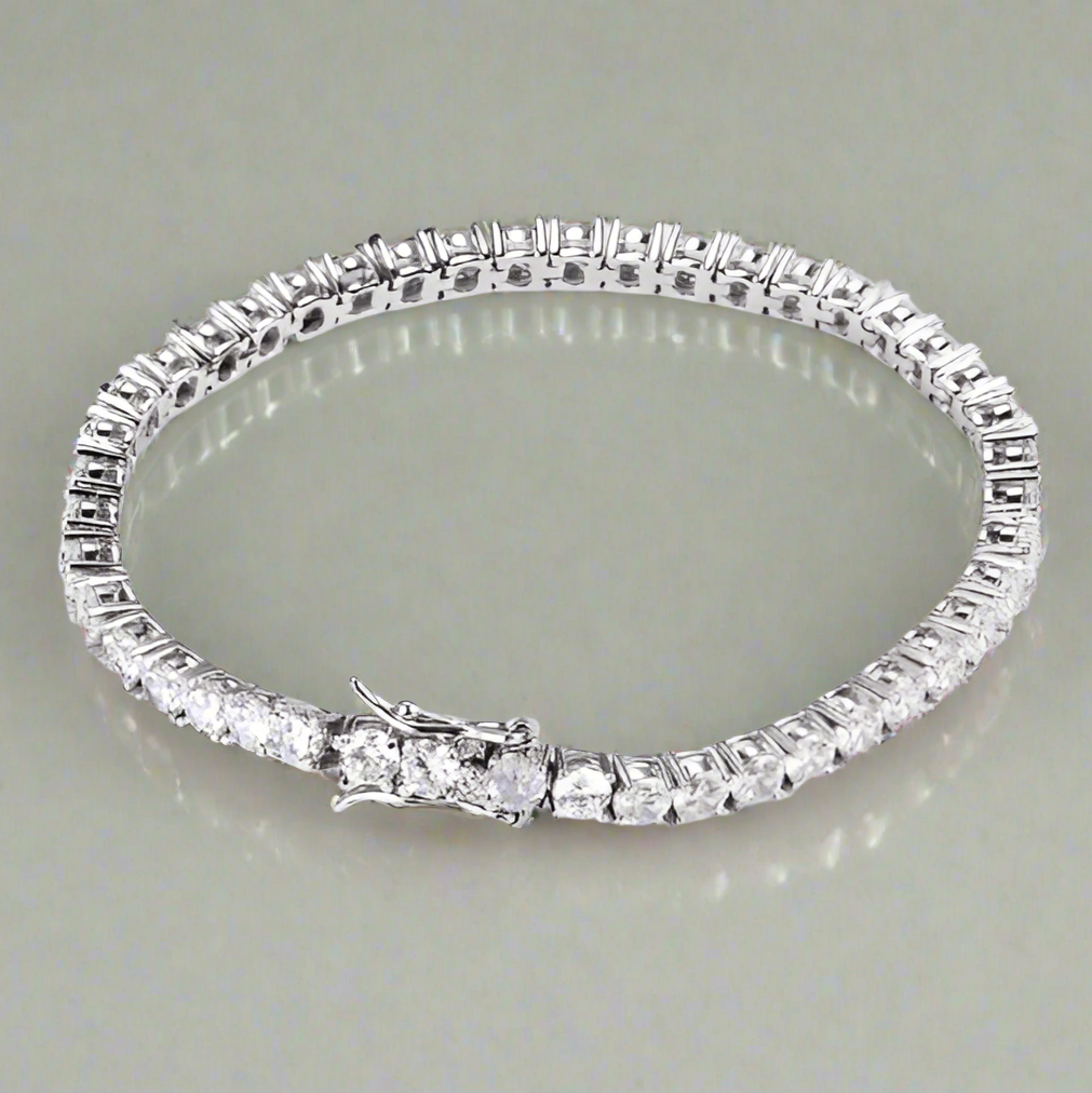 Simple White Round Cut Bracelet-Black Diamonds New York