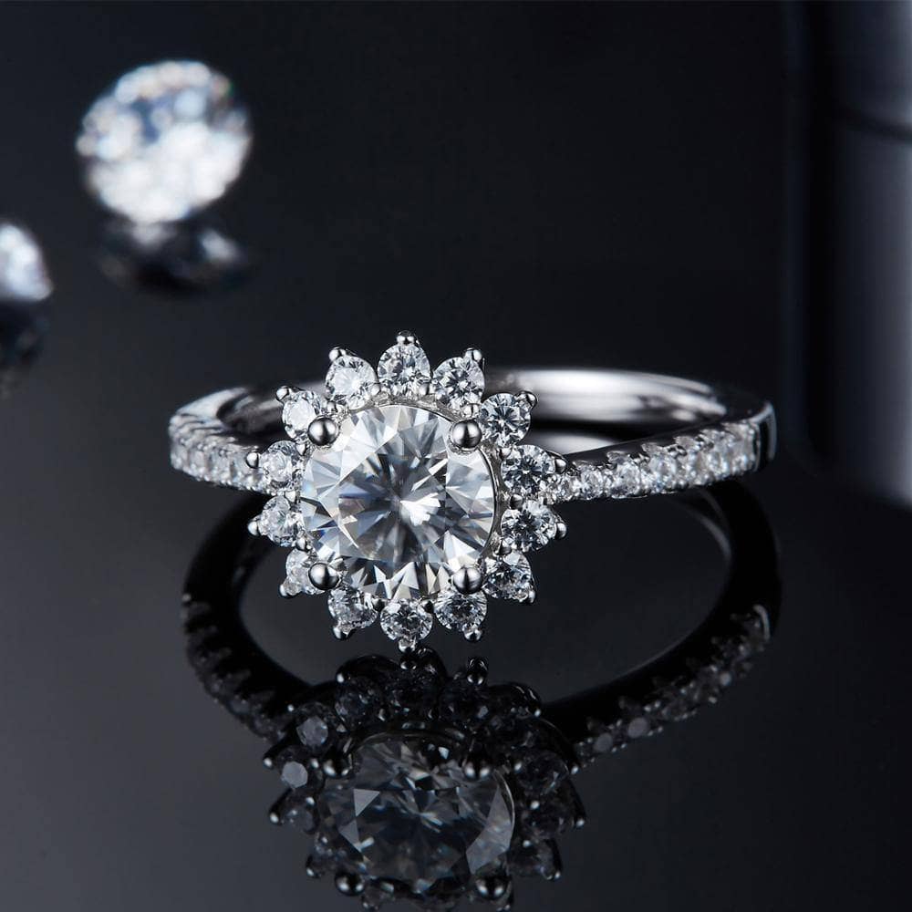 1.0Ct 6.5mm VVS1 Diamond Sun Flower Engagement Ring-Black Diamonds New York