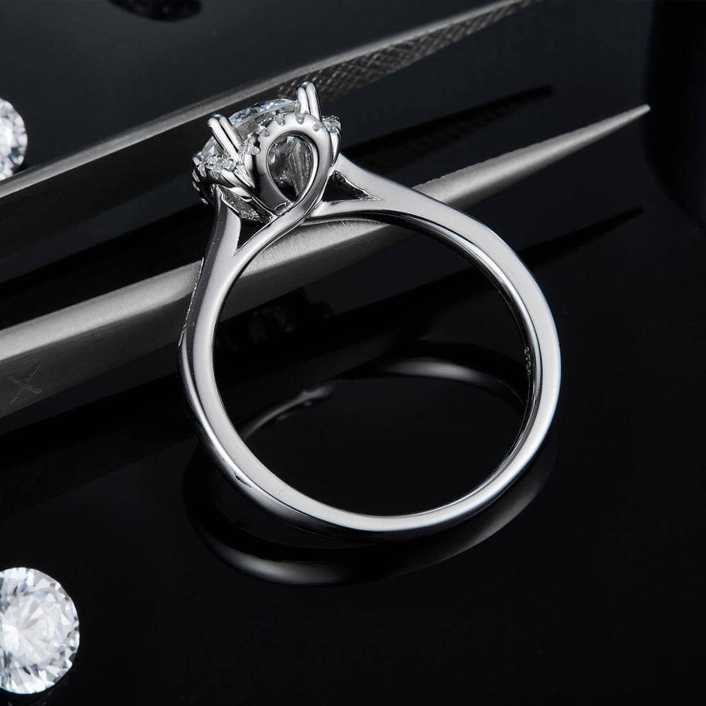 1.0ct Round Diamond Engagement Ring-Black Diamonds New York