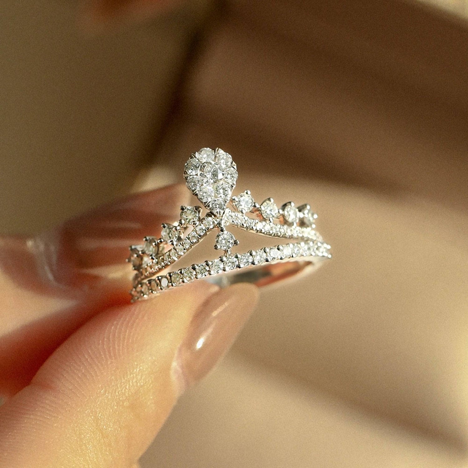 Buy Elegant Diamond Crown Star Finger Ring Online | ORRA