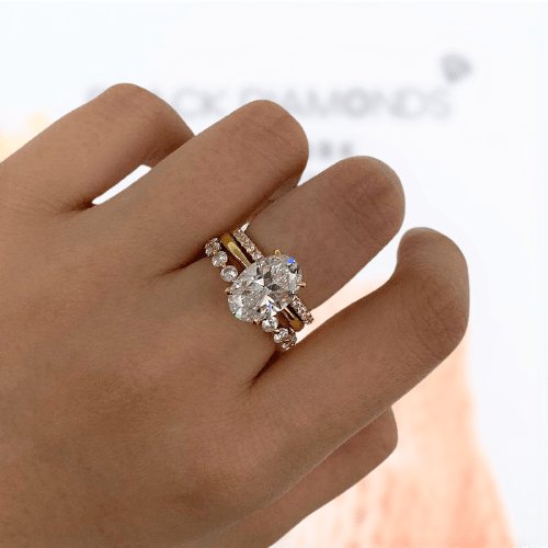 Oval hotsell cut sona simulated diamond engagement ring set