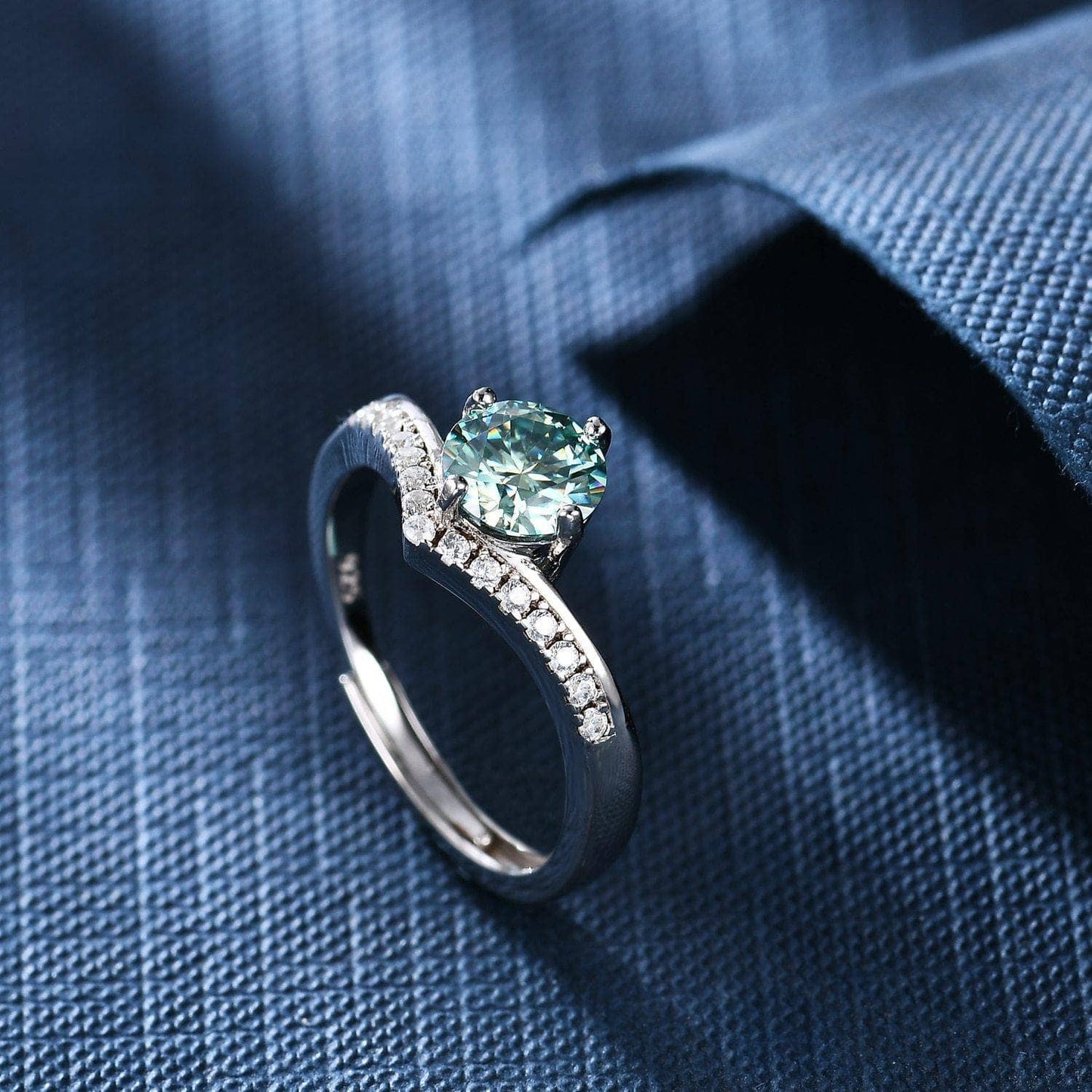 Chevron Ring 1.0ct Green Diamond Adjustable Ring-Black Diamonds New York