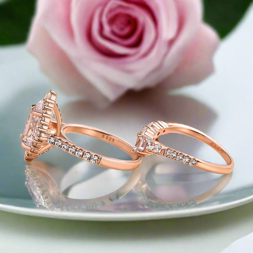 Rose Gold Round Shaped Rings Set / Round Halo Rings Set / Half Eternity good Wedding Engagement Rings Set / 2 pieces rings / Gift for her