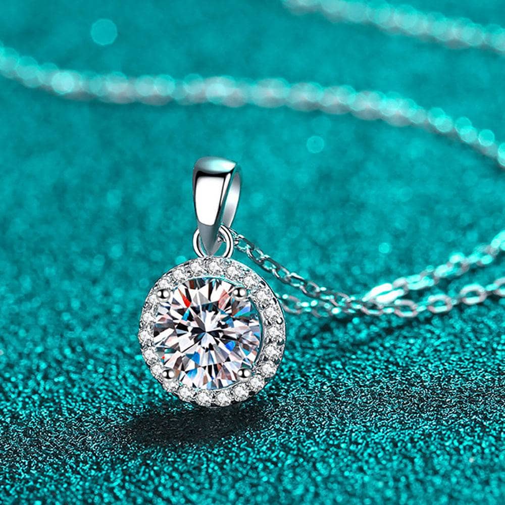 1.0ct Moissanite selling Diamond Pt950 Necklace