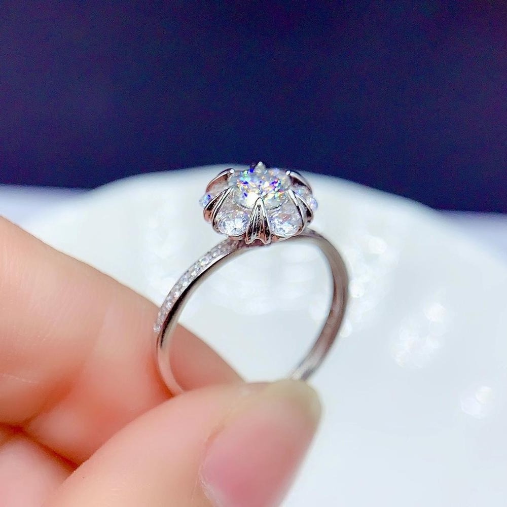 Round Cut Crackling Diamond Engagement Ring-Black Diamonds New York