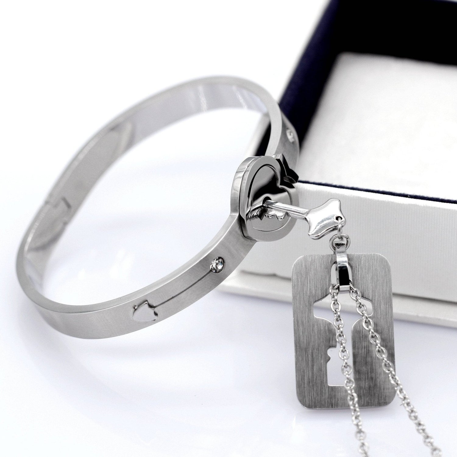 Silver Chunky Bracelet, Heart Key and Lock Bracelet, Heart Lock Toggle Bracelet