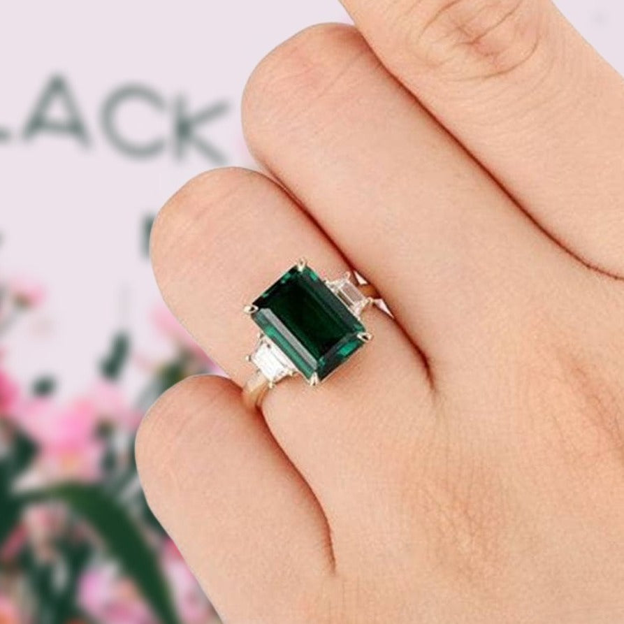 Stunning on sale Green Emerald And Round Cut Diamond Ring, Minimalist Gemstone Ring, 925 Silver Three Stone Ring, Wedding Ring, Engagement Ring,