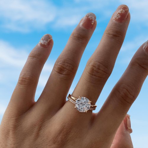 Yellow Gold 2.5 ct Round Cut Solitaire Simulated Diamond Bridal Set