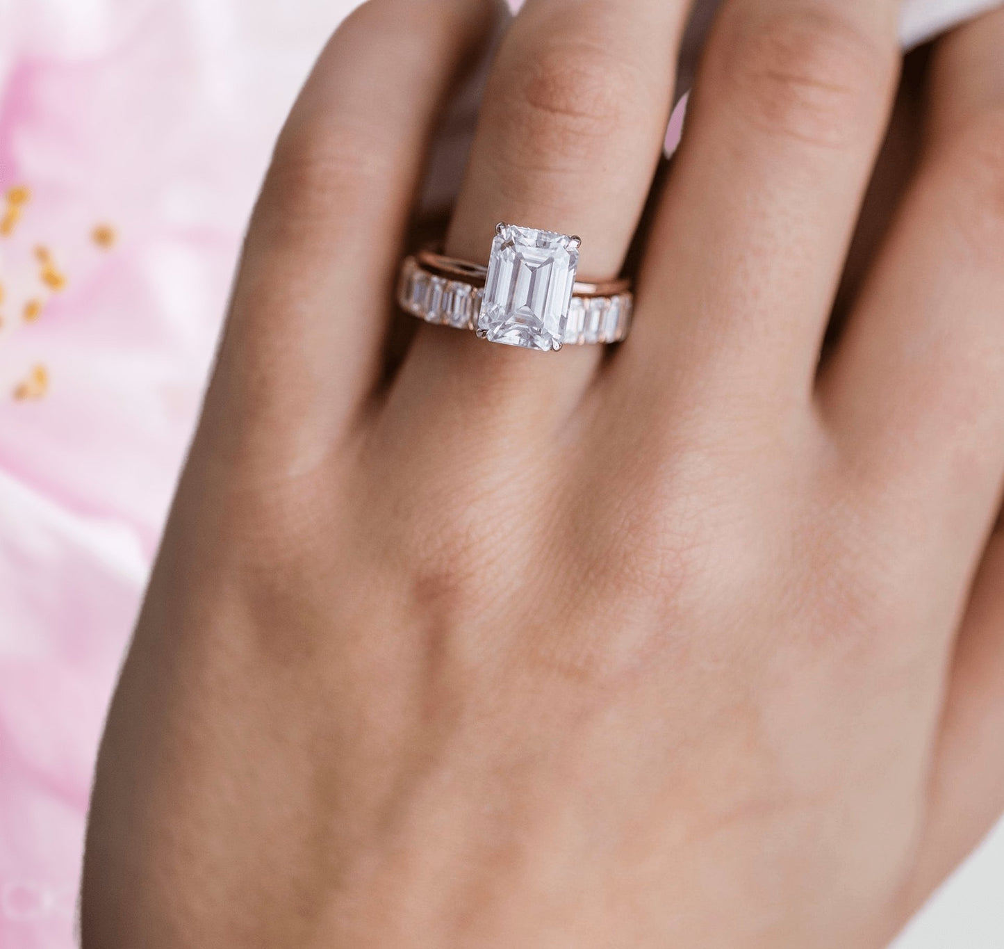 Lab Grown Emerald Cut Diamond Engagement Ring in 14K White Gold (3.00 –  Ann-Louise Jewellers